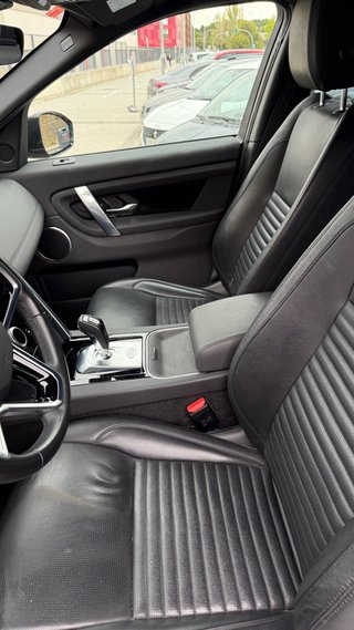 Land Rover Discovery Sport 2021