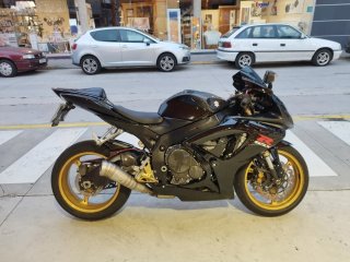 Suzuki GSXR 750 K6 K7 Full Extras
