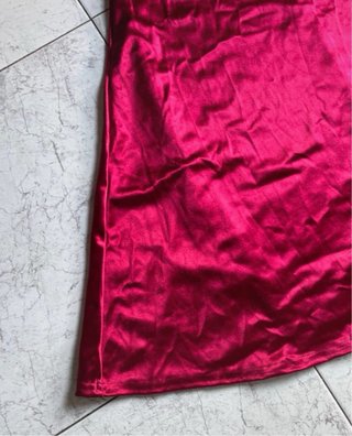 Vestido largo burdeos, perfecta para eventos