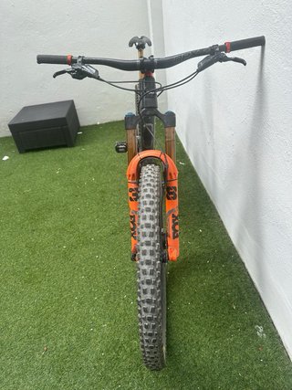 Santa Cruz Megatower CC Enduro Bike