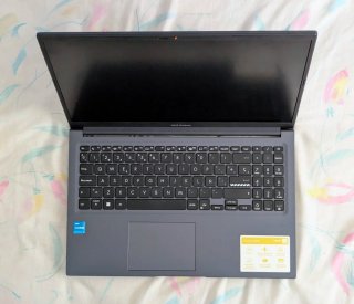 ASUS Vivobook 15