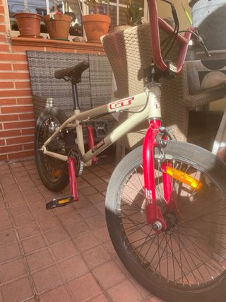 Bicicleta BMX GT Compe Manillar Giratorio