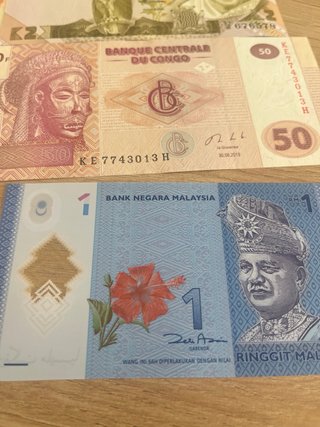 8 Billetes de África: Angola, Malawi, Nigeria, Zam