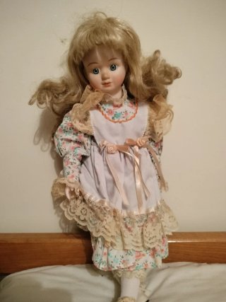 Lote de 4 Muñecas de Porcelana Antiguas