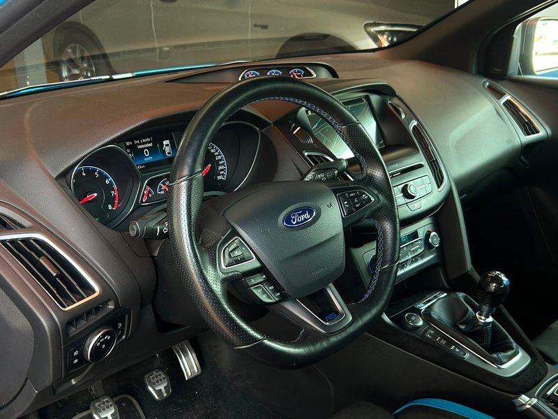 Ford Focus 2017, foto 2