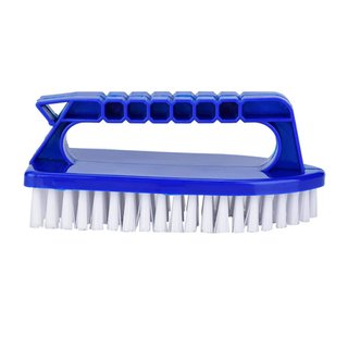 Cepillo de limpieza azul y blanco