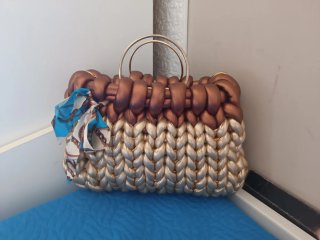 Borsa artigianale metallizzata