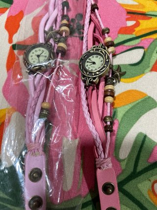 2 Pulseras Reloj8€los dos Bohemio Faltan pilas