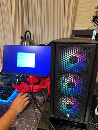 Tempest Rampart Caja PC Gaming Negra