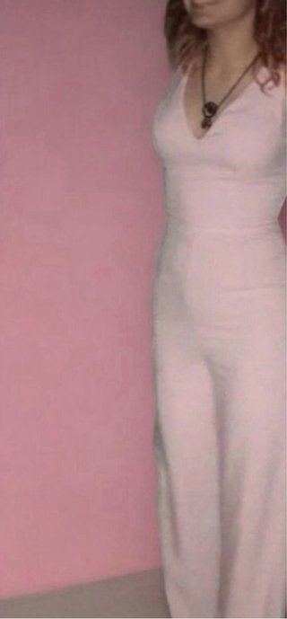 Mono rosa con lazo