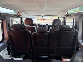 Land Rover Defender 2016