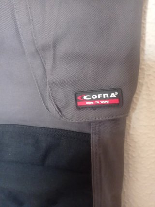 Pantaloncini da lavoro Cofra grigi e neri. Taglia 40