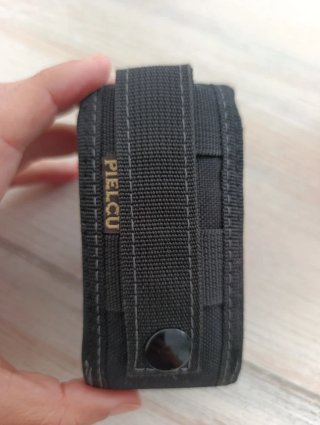 Navaja Suiza y funda.