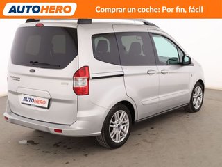 Ford Tourneo Courier 1.0 EcoBoost Titanium