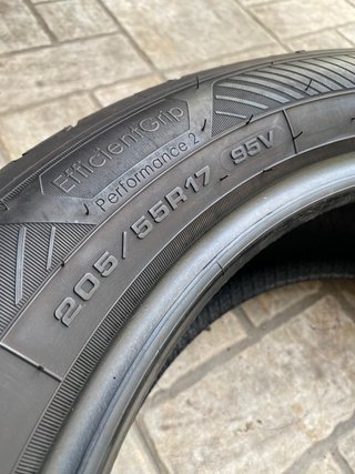 Neumático 205/55 R17 GOODYEAR