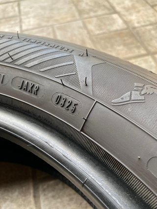 Neumático 205/55 R17 GOODYEAR