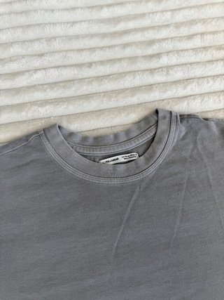 Camiseta Pull and Bear Gris Talla XS