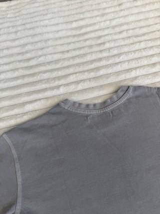 Camiseta Pull and Bear Gris Talla XS