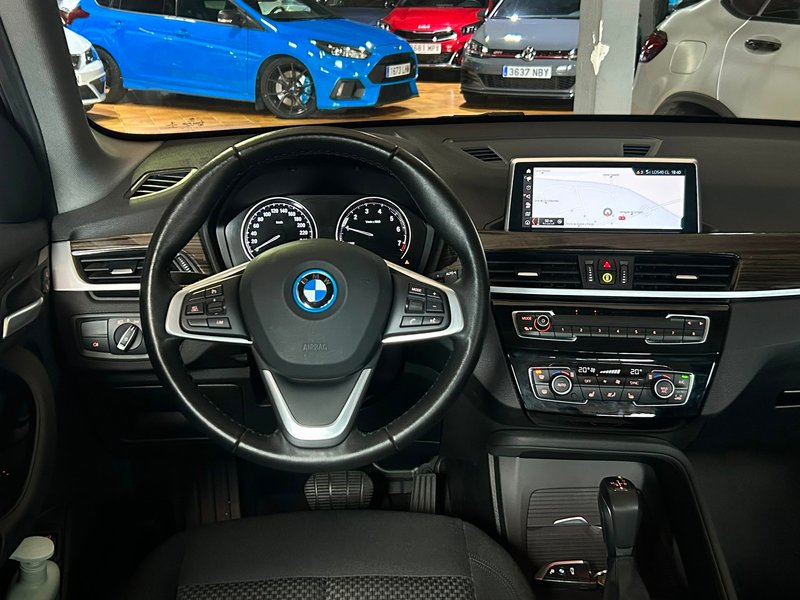 BMW X1 2021, foto 6