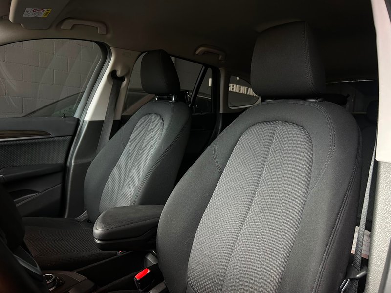 BMW X1 2021, foto 3