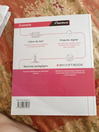 Economia 1r batxillerat