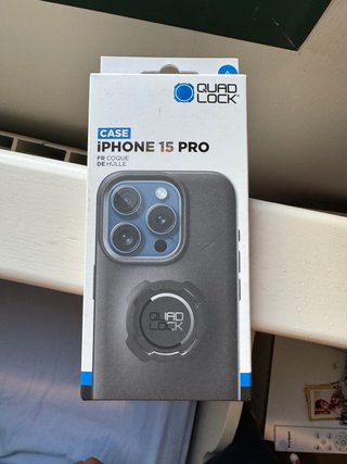Funda Quad Lock iPhone 15 Pro