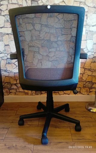 Silla ergonómica ajustable y reclinable