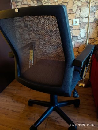 Silla ergonómica ajustable y reclinable