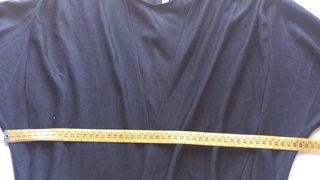 Vestido negro señora vintage.