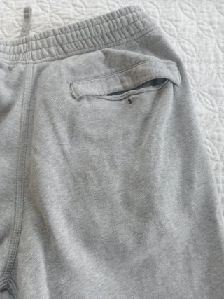 Pantalón chándal Nike gris