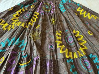Falda larga estampada talla M. Nueva a estrenar.