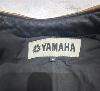 CHAQUETA ORIGINAL YAMAHA DE CUERO NEGRO-AMARILLO