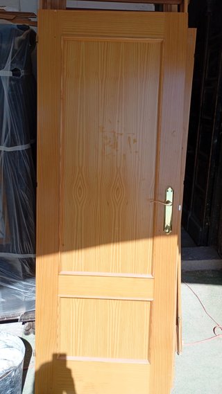 Puertas macizas haya con marcos