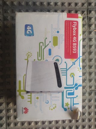 Router Huawei Flybox 4G B593