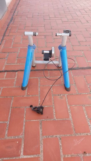 Rodillo entrenamiento magnético bici