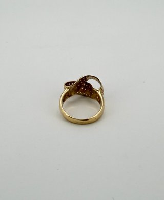 Anillo de oro de 18k con circonitas, 6.33 g, T-16.
