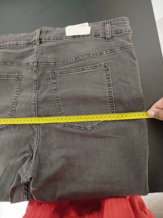 Pantalones vaqueros grises skinny high waist