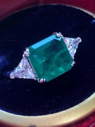 Anillo Esmeralda y Diamantes Plata