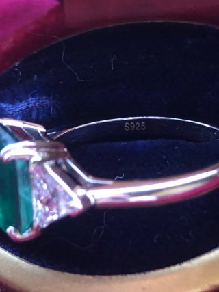 Anillo Esmeralda y Diamantes Plata