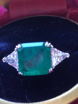 Anillo Esmeralda y Diamantes Plata