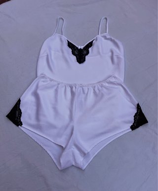 Conjunto Pijama Avon Blanco Encaje Negro Talla M