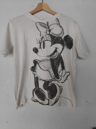 Camiseta beige con estampado Minnie Mouse