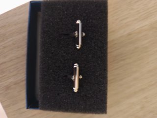 Gemelos de camisa con jinetes dorados