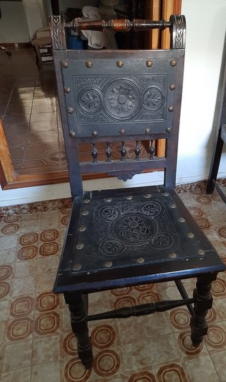 Mesa despacho castellana antigua + sillas