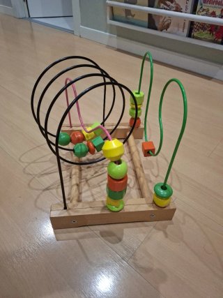 Juego de cuentas de madera