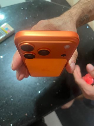 iPhone 17 Pro Naranja