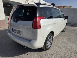 Peugeot 5008 2016 7 PLAZAS SOLO 108.000KM