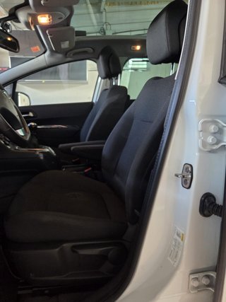 Peugeot 5008 2016 7 PLAZAS SOLO 108.000KM