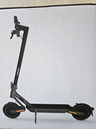 Patinete Eléctrico Xiaomi Scooter Mi4 ULTRA Nuevo