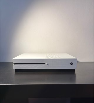 Xbox One S Blanca